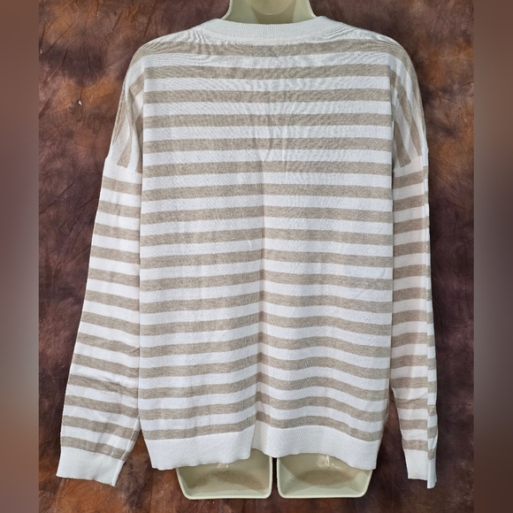 JCrew Sweater Crewneck Long Sleeve Tan Sand Fawn Cream White Striped L - Picture 5 of 9